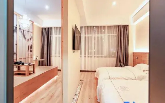 Suide Pinheng Hotel