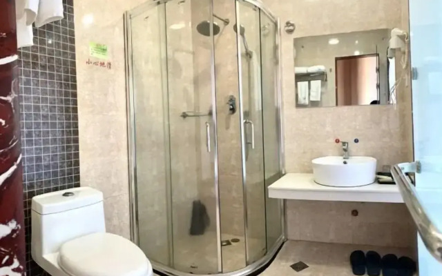 Jinri Business Hotel