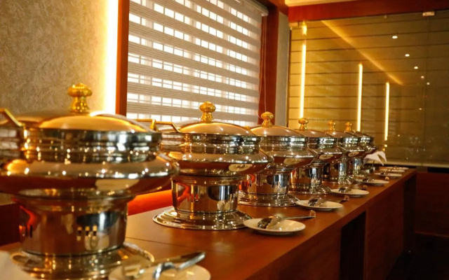 Luxora Hotel and Spa