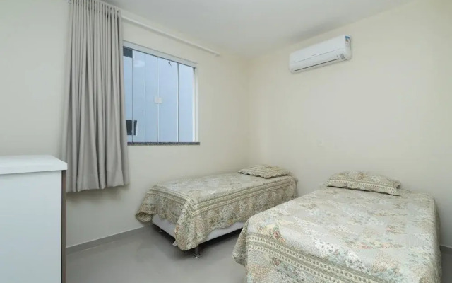 155B - Casa em Bombas 5 dormitórios