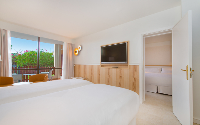 Отель Iberostar Selection Anthelia Испания, Тенерифе - отзывы, цены и фото номеров - забронировать отель Iberostar Selection Anthelia онлайн комната для гостей
