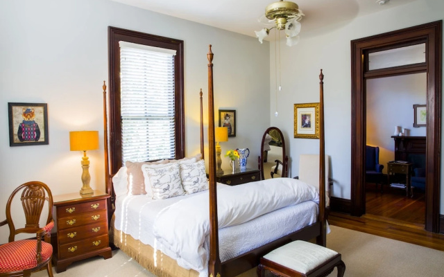 The Paxton- a Historic House Hotel