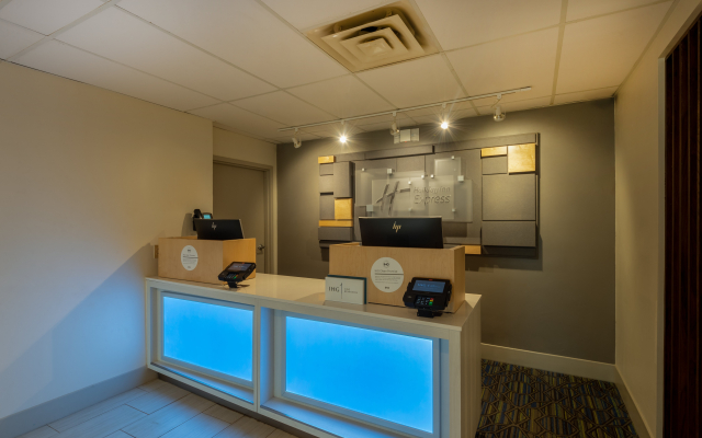 Holiday Inn Express Vermilion by IHG