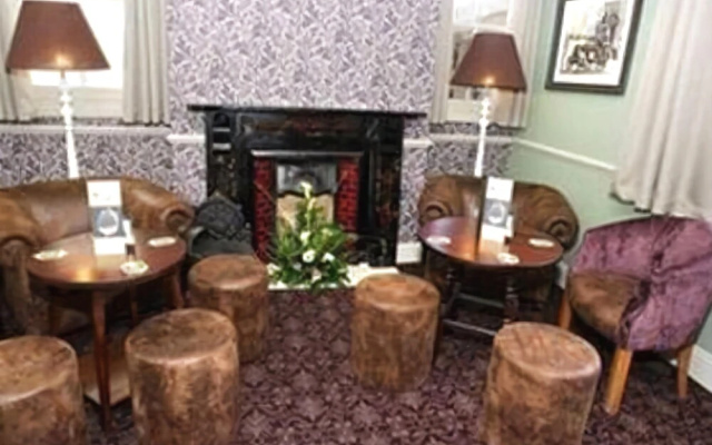 The Red Lion Hotel