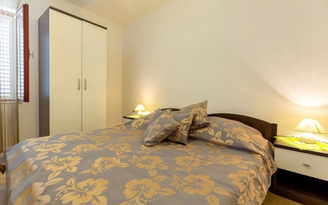 Apartments Mari
