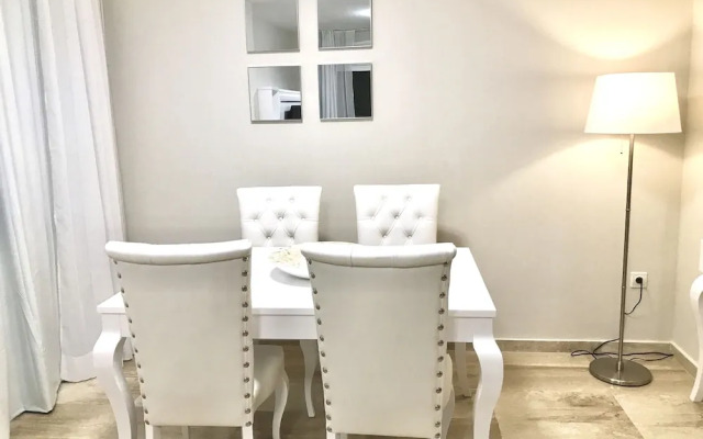 Marbella Beach Luxury apartment