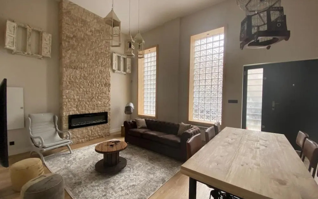 Cornelia Suites 03 in Santander
