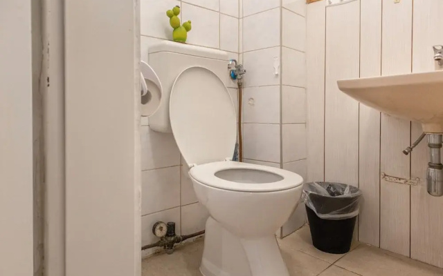Cityscape 1BR With 1LR Apartment Comfort