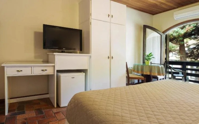 Vila Suzana Parque Hotel