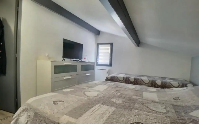 Appartement Saintes-Maries-de-la-Mer, 6 pièces, 8 personnes - FR-1-475-72