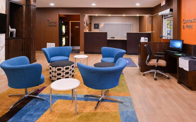 Fairfield Inn & Suites Louisville North
