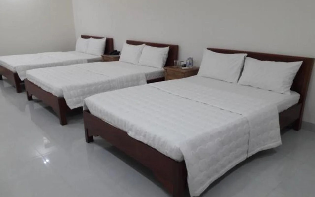 Hung Binh Hotel