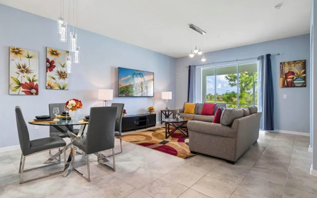 1151 Drop Lane