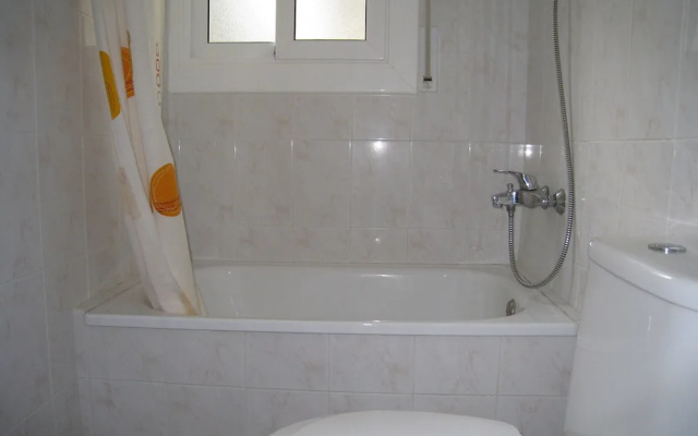 Apartamento Económico Camino Ronda - 110