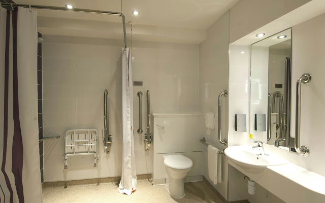 Premier Inn Bedford South - A421