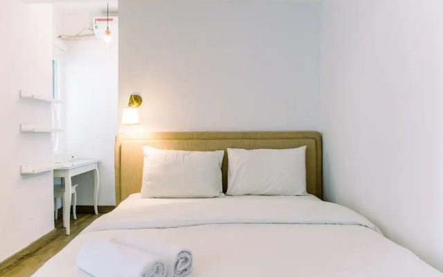 Spacious And Nice 2Br Apartment At Mediterania Palace Residence
