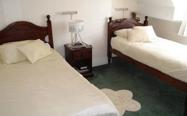 Central Guest House
