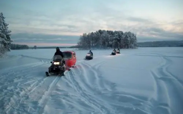 Loma-Vietonen Holiday Village