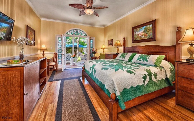 The Plantation Inn