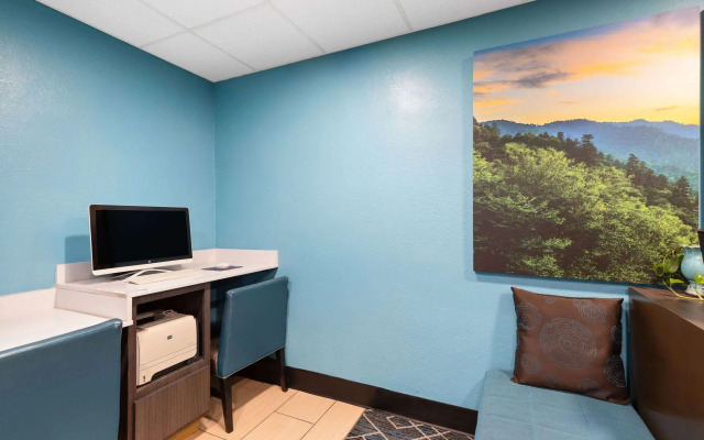 La Quinta Inn & Suites by Wyndham Sevierville / Kodak