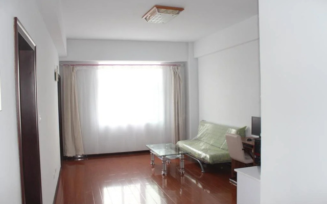 Manzhouli Yiluxiangbei Aparthotel