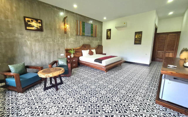 Naga House Kampot