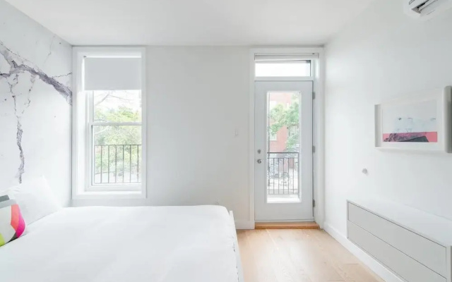 Explore Montreal From Sleek Contemporary Apartment