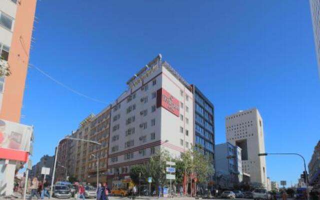 Отель Hosta Otel вид на фасад
