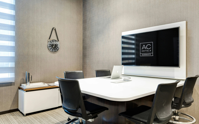 AC Hotel by Marriott National Harbor Washington, D.C. Area