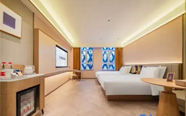 Starway Inn Yining Yinyuan Road International Airport Hotel