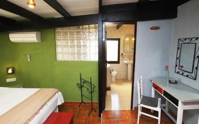 Room in San Bartolome - 104381 by MO Rentals