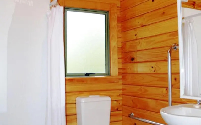 The Chalets Motel