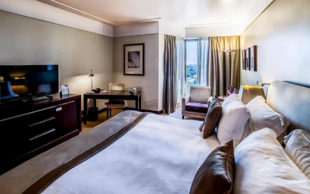 Crowne Plaza Porto by IHG