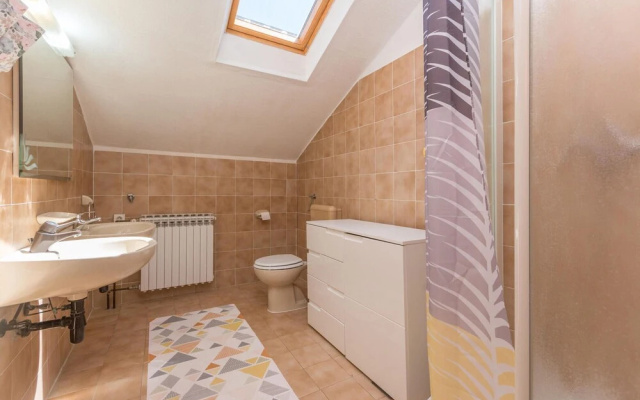 Amazing Home in Zadar With Wifi and 2 Bedrooms
