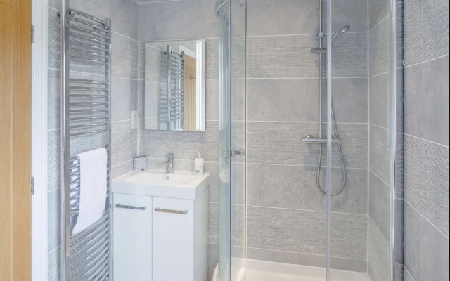Lovely 5-Bed House in Tealby, Lincolnshire Wolds