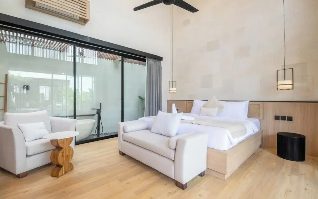 Chic 3BR Hideaway Canggu AC 5min to Beach