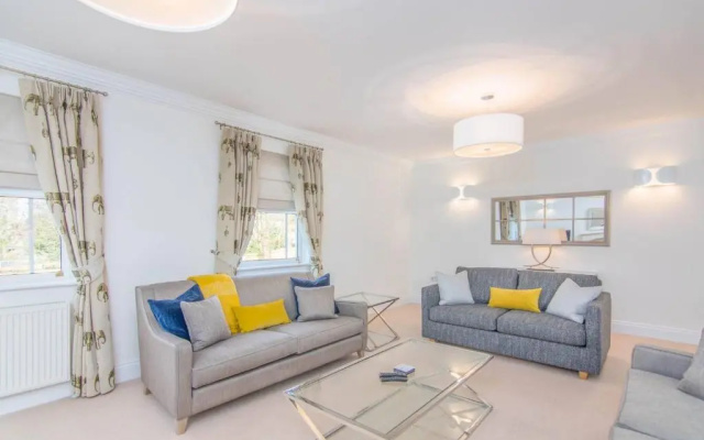 Jubilee Mansions 5* Retreat