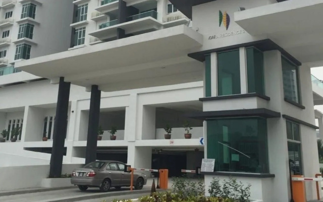 Kiara Residence 2 by Dash