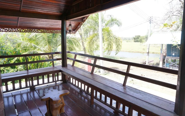 Ruenkhawhom Residence