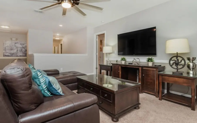 1492 Moon Valley Drive