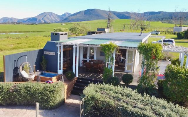 Libertas Guest Farm