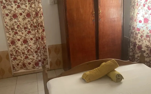 One World Village Guesthouse
