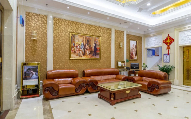 Vienna Hotel (Huizhou Zhonghai Waterfront City Branch
