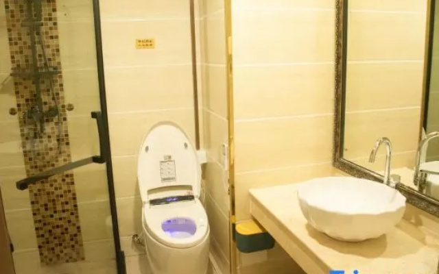 Hefeng Shangting Smart Hotel