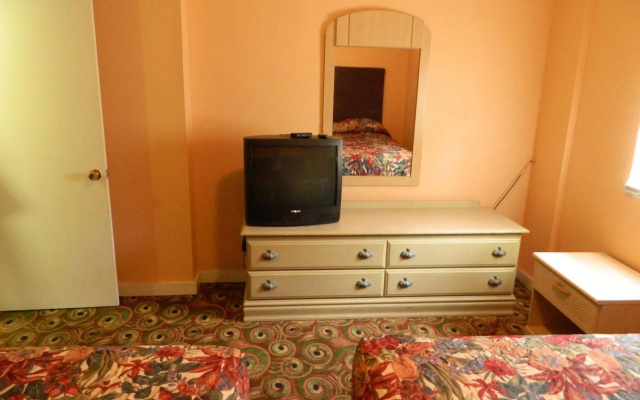 Tropizar Motel