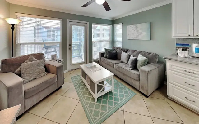 Shore Thing by Ryson Vacation Rentals
