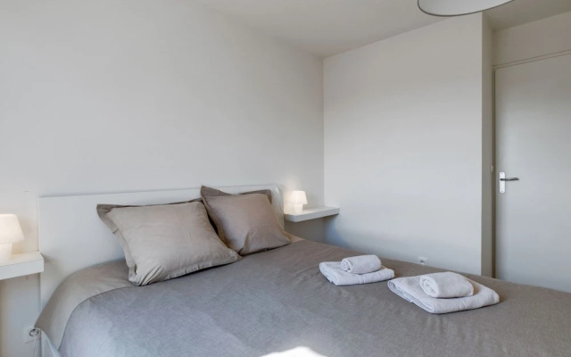 Modern Apartment in Bray-Dune with Seaside view