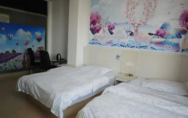 Fangchenggang Xinya Hotel (Buszhen Bus New Town)