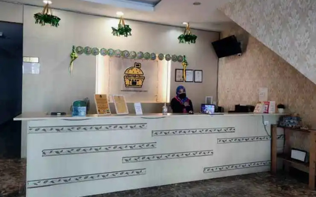 Hotel Zamburger Sungai Besi