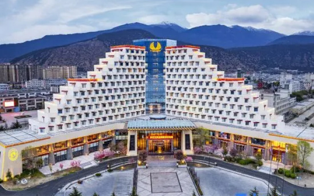 V-CONTINENT Nyingchi Hotel